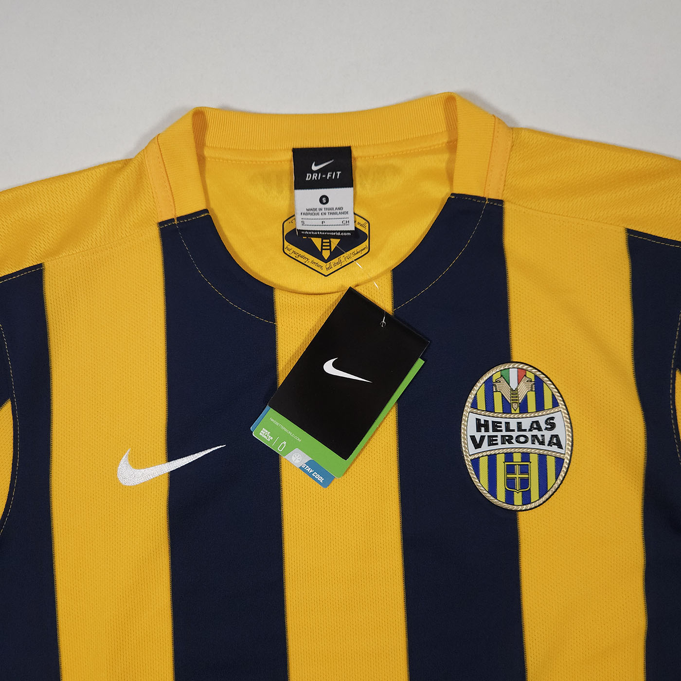 Hellas Verona Home Shirt 2015-16 – S