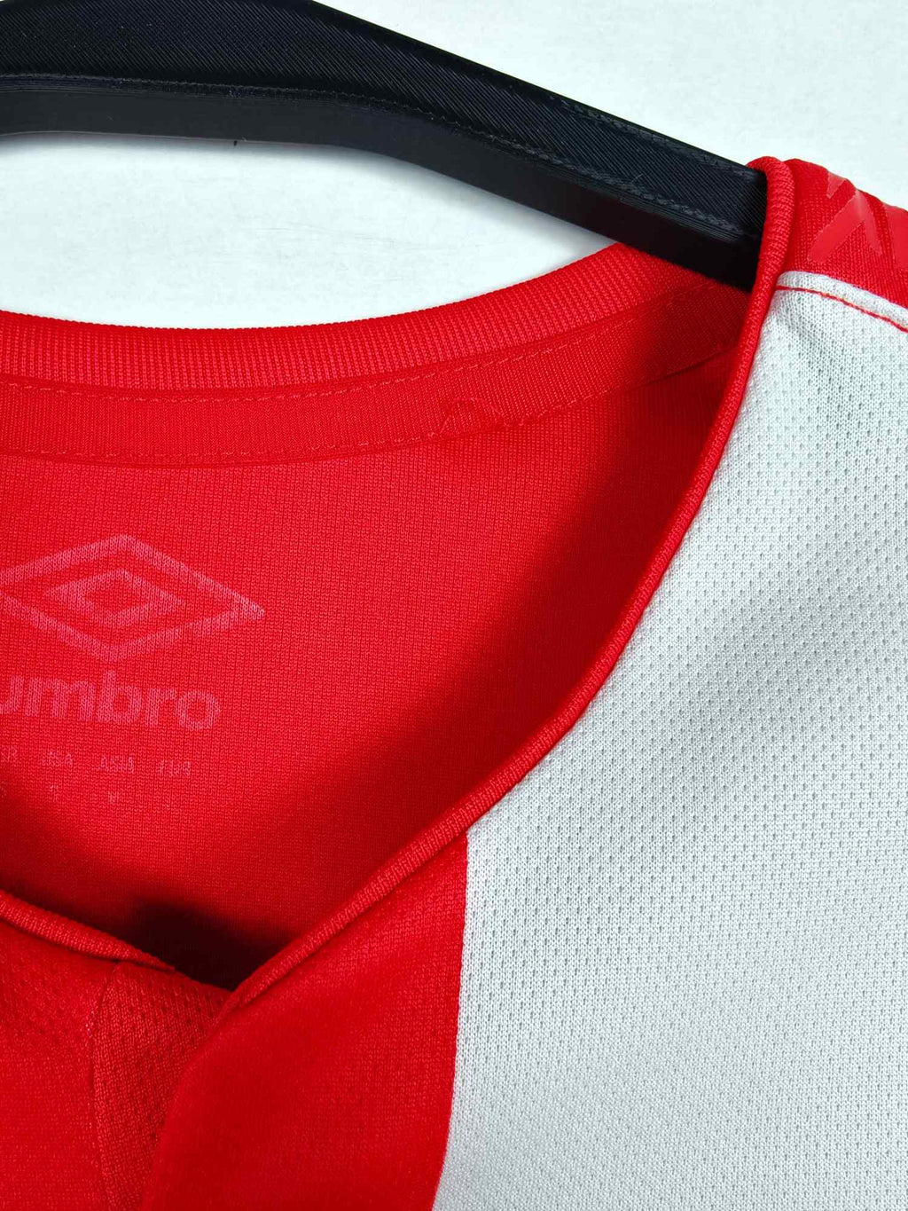 2019-20 PSV Home Shirt