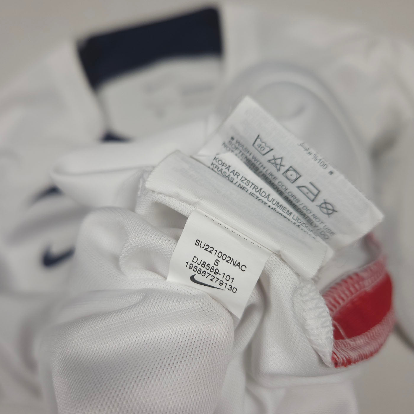 Paris Saint-Germain Training Shirt 2022-23 – S