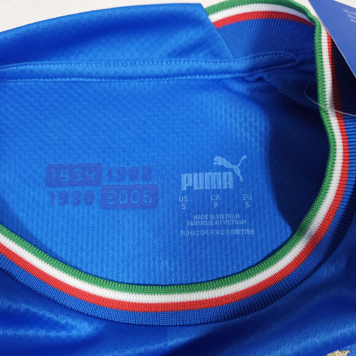 Italy Home Shirt 2022 – S