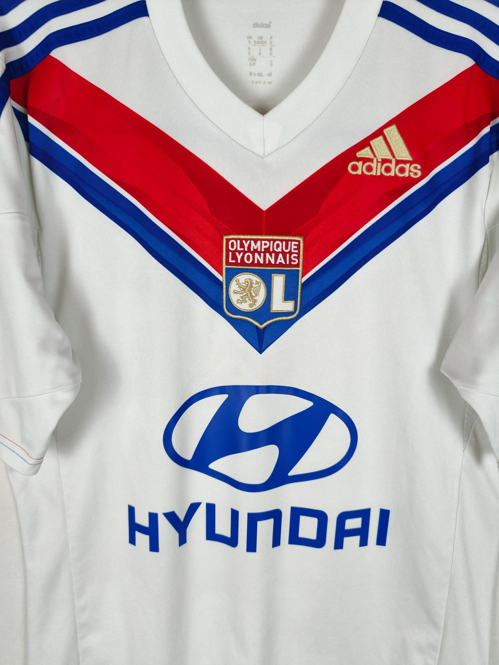 2013-14 Olympique Lyon Home Shirt Lacazette #10 - detailed view