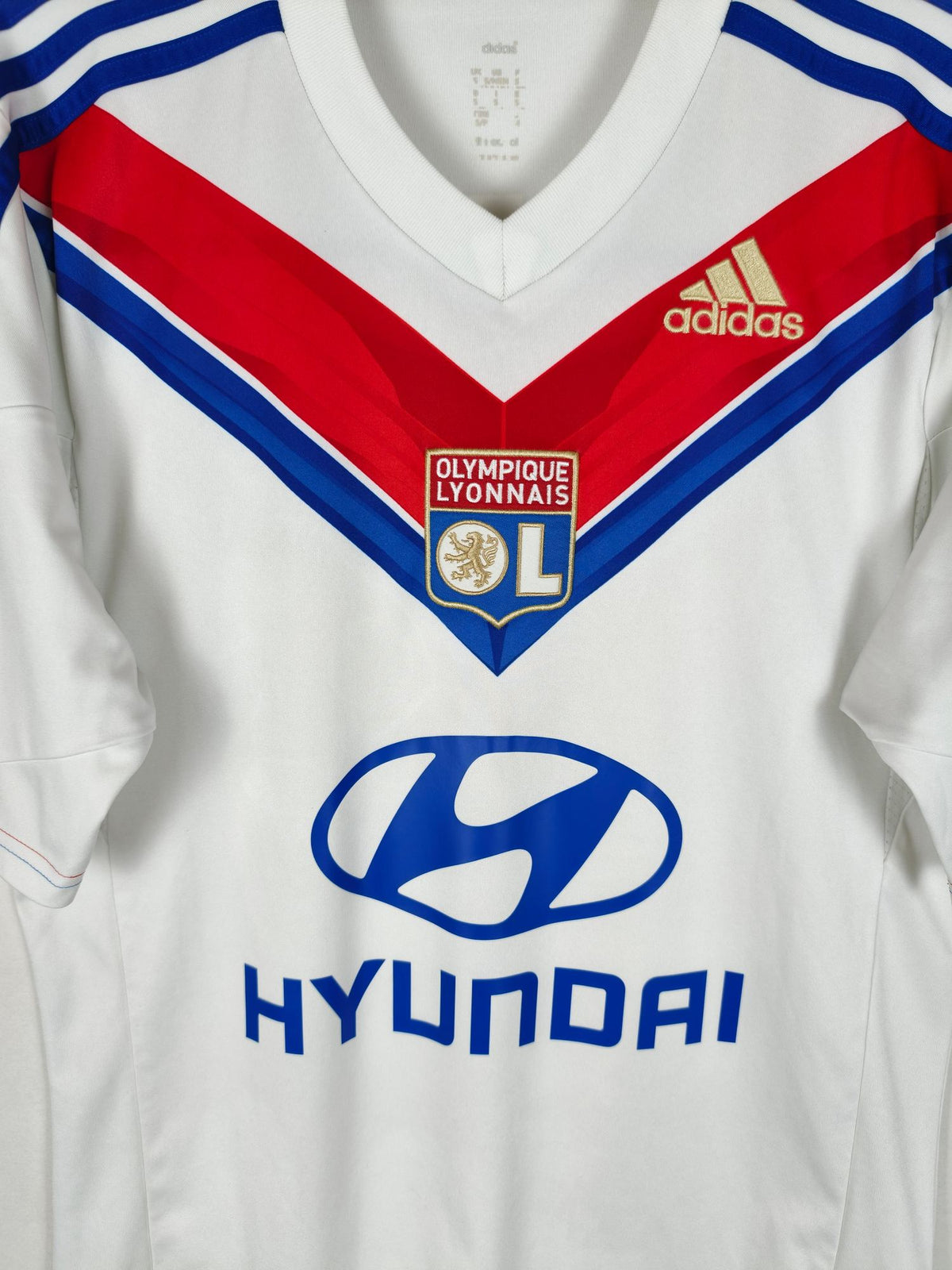 2013-14 Olympique Lyon Home Shirt Lacazette #10 - detailed view