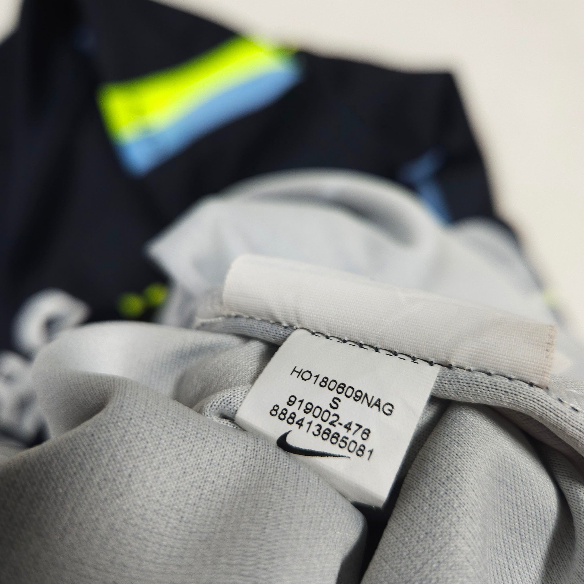 Manchester City Away Shirt 2018-19 detailed view 9