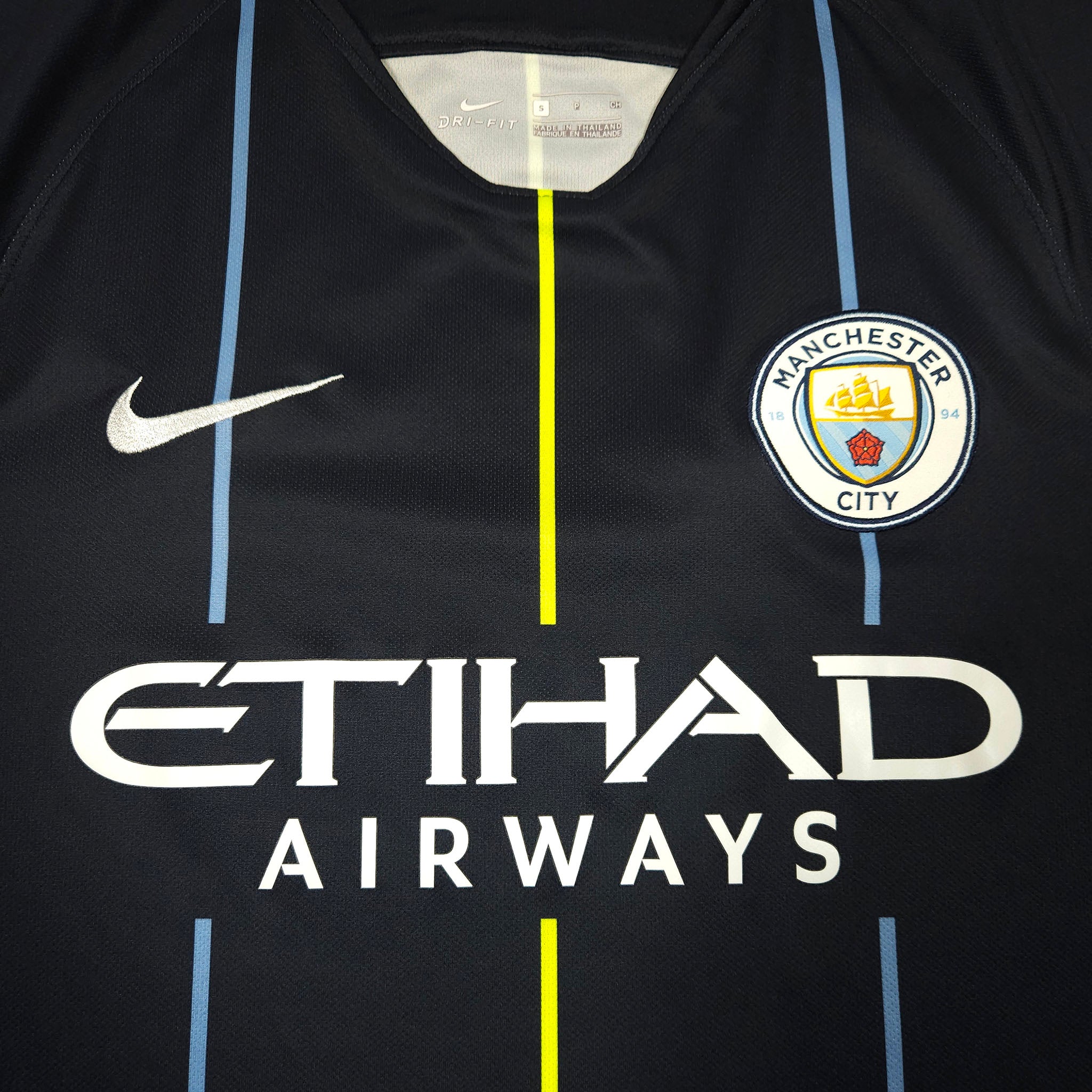 Manchester City Away Shirt 2018-19 detailed view 1