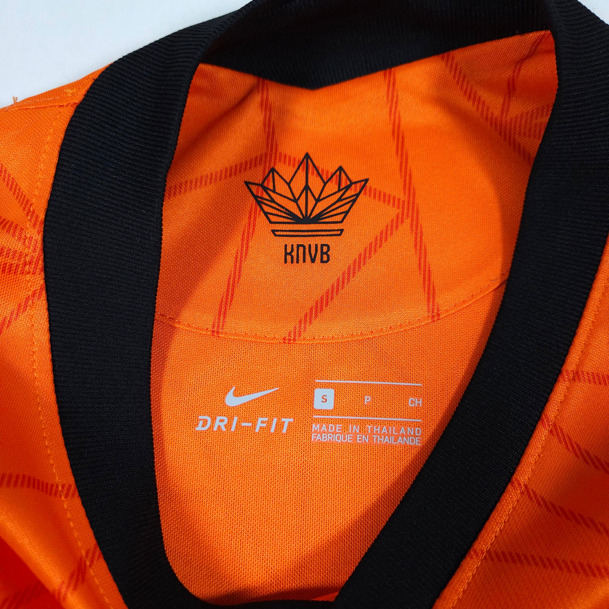 Netherlands Home Shirt 2020-21 detailed view 5