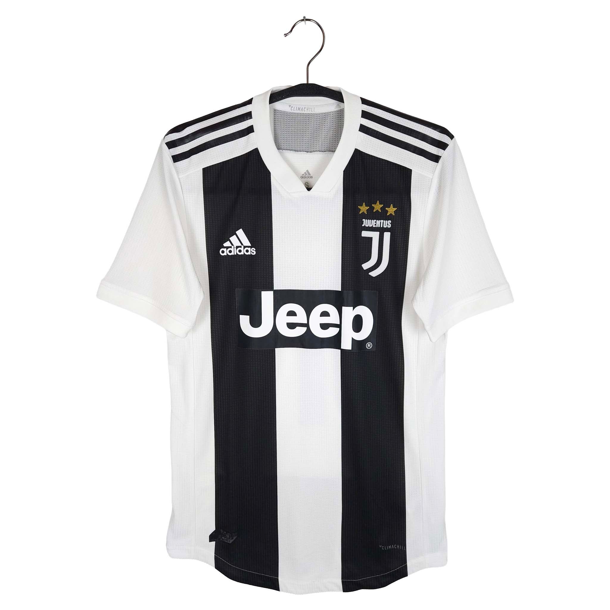Juventus Home Shirt 2018-19 Ronaldo