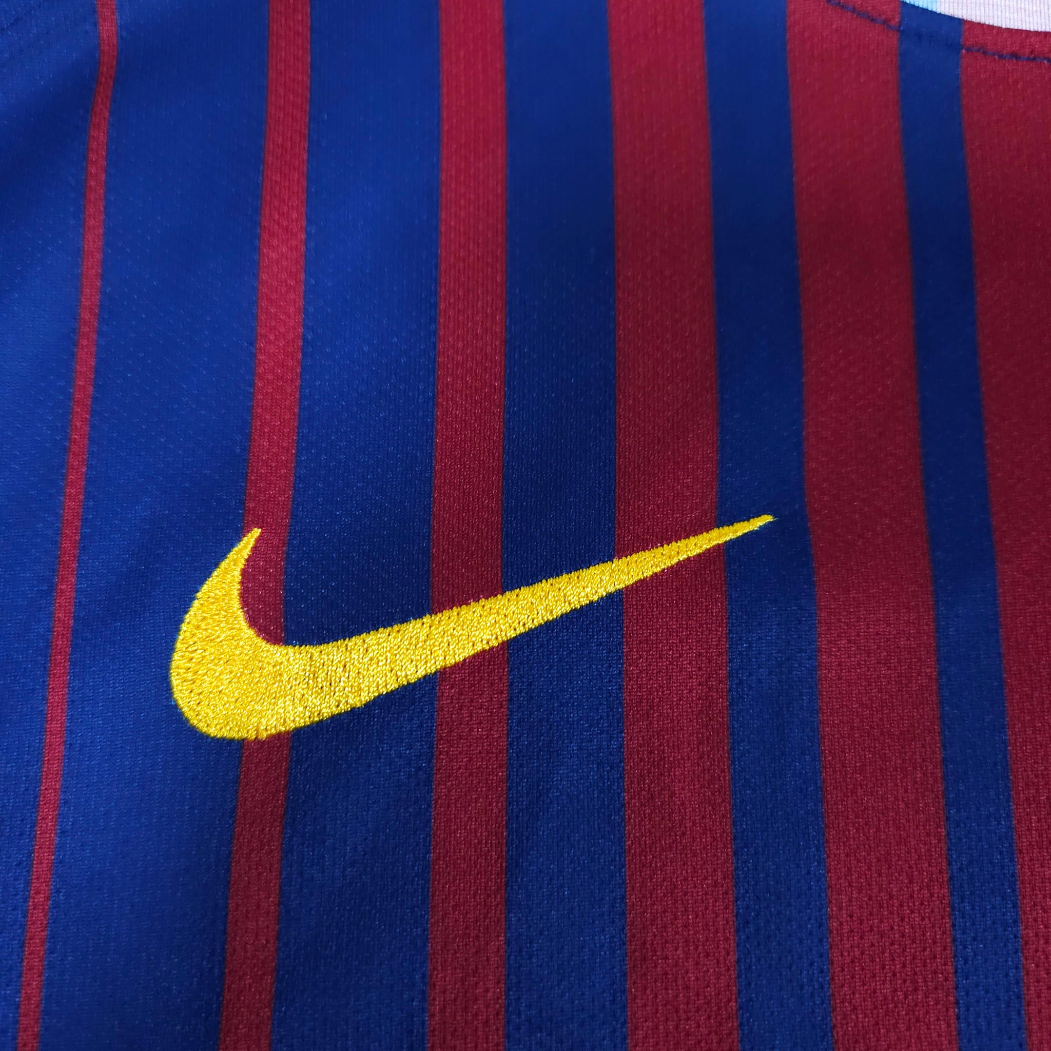 Barcelona Home Shirt 2017-18 – Messi #10 – S
