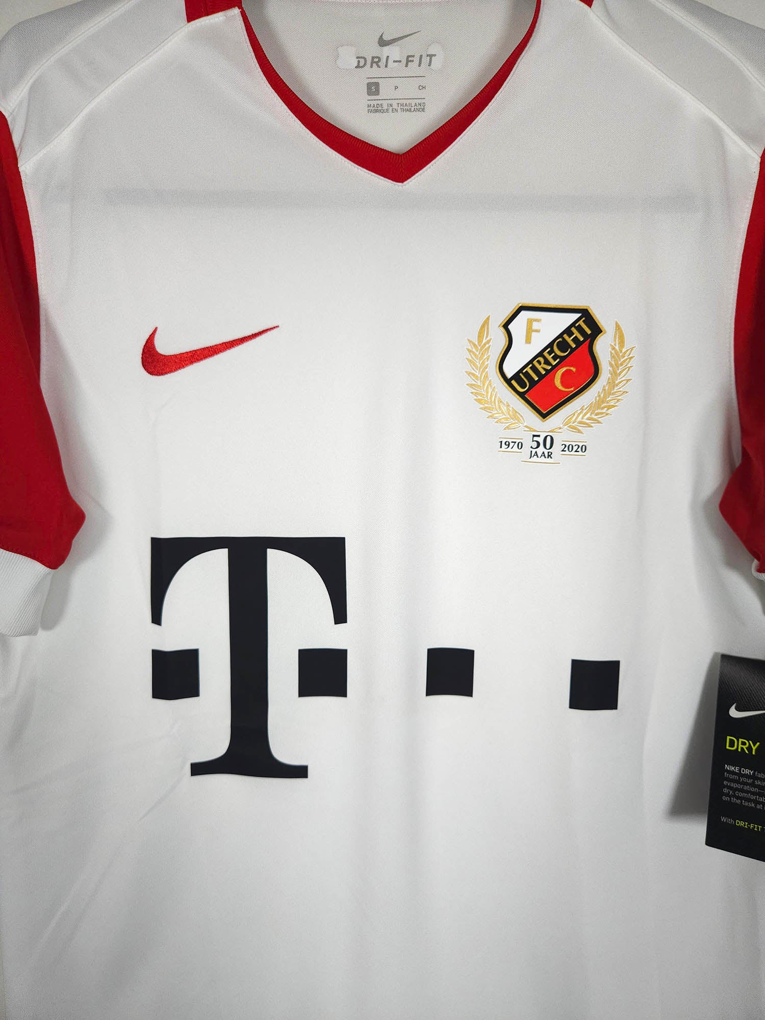 2020-21 Utrecht Home Shirt