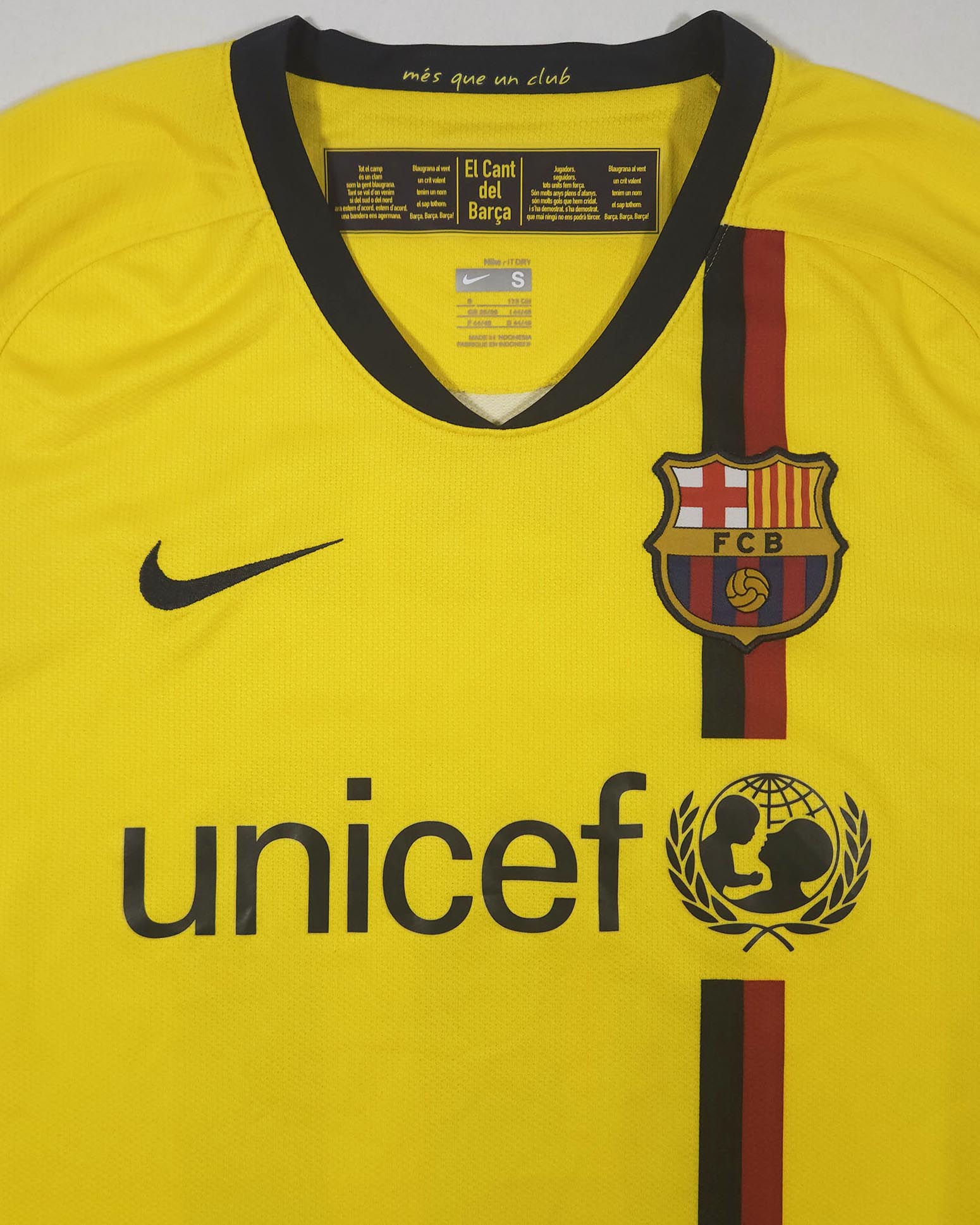 2008-09 Barcelona Away Shirt Messi #10