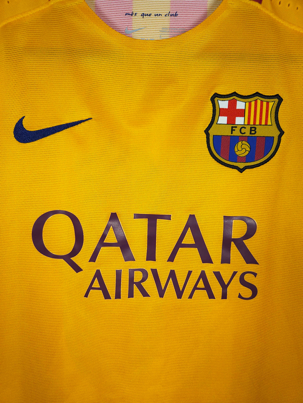 2015-16 Barcelona Away Shirt Messi #10 (Pro) - detailed view