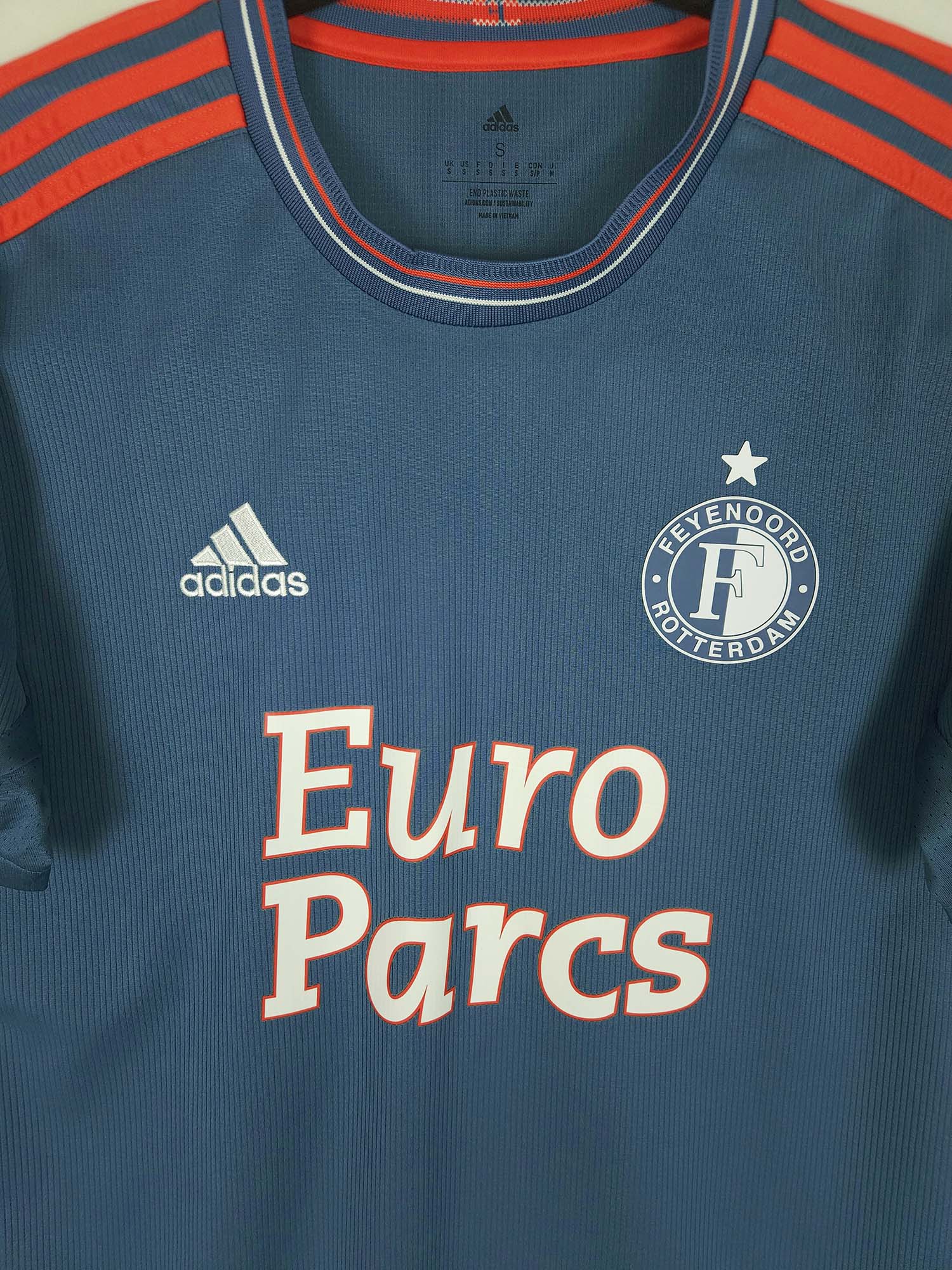 2022-23 Feyenoord Away Shirt Kökçü #10