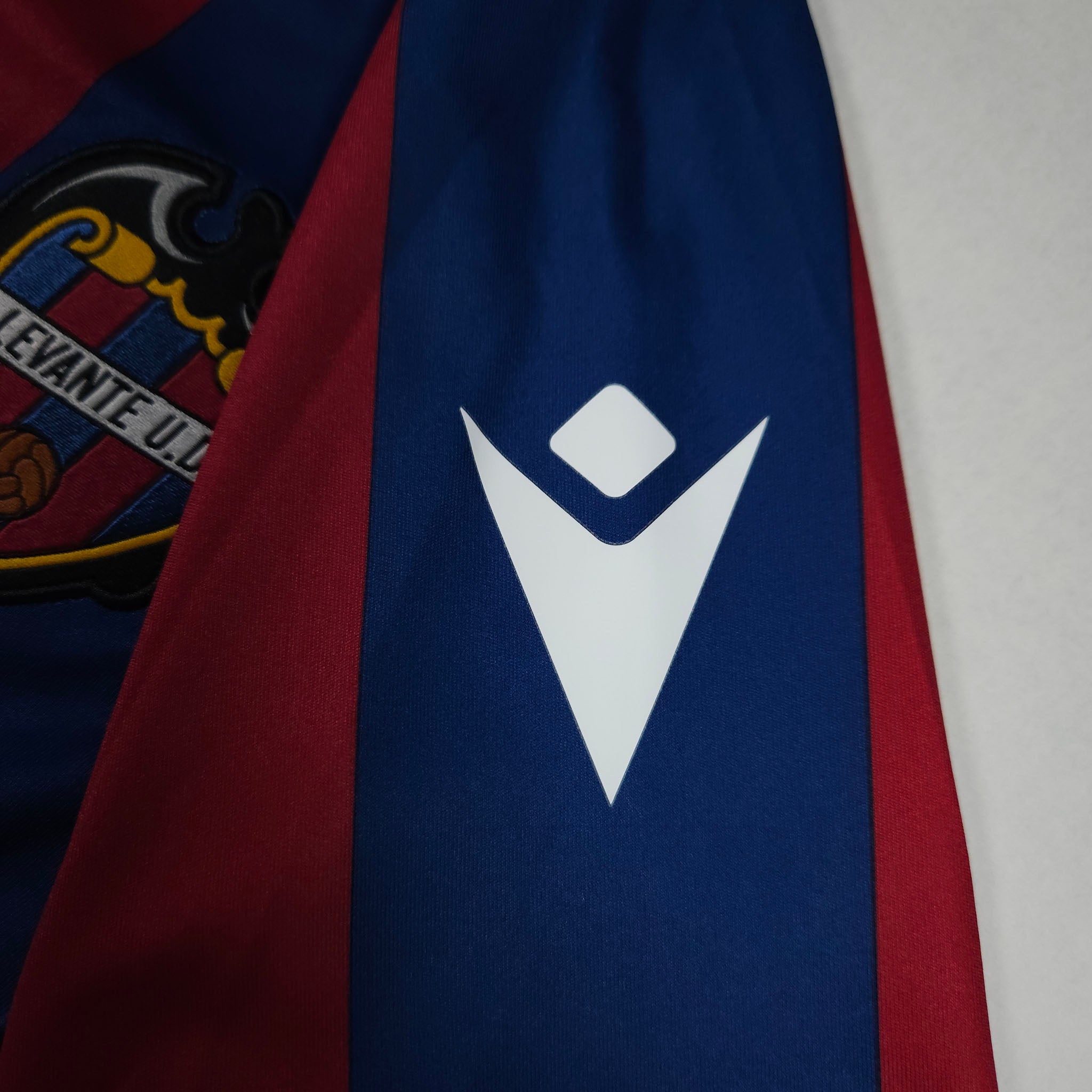 Levante Home Shirt 2020-21 – S