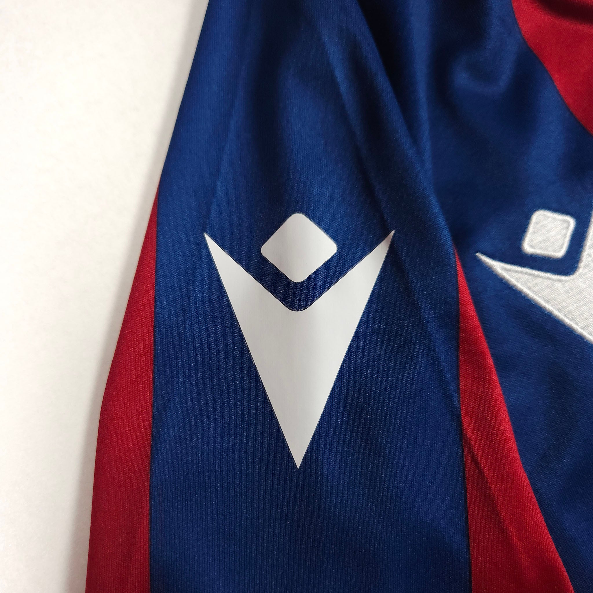 Levante Home Shirt 2020-21 – S