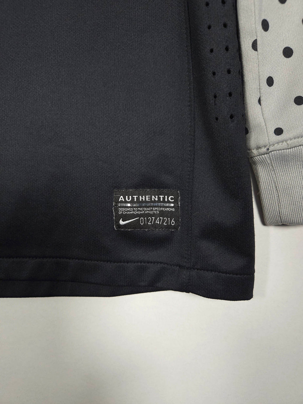 2010 Netherlands Longsleeve Authentic GK Shirt