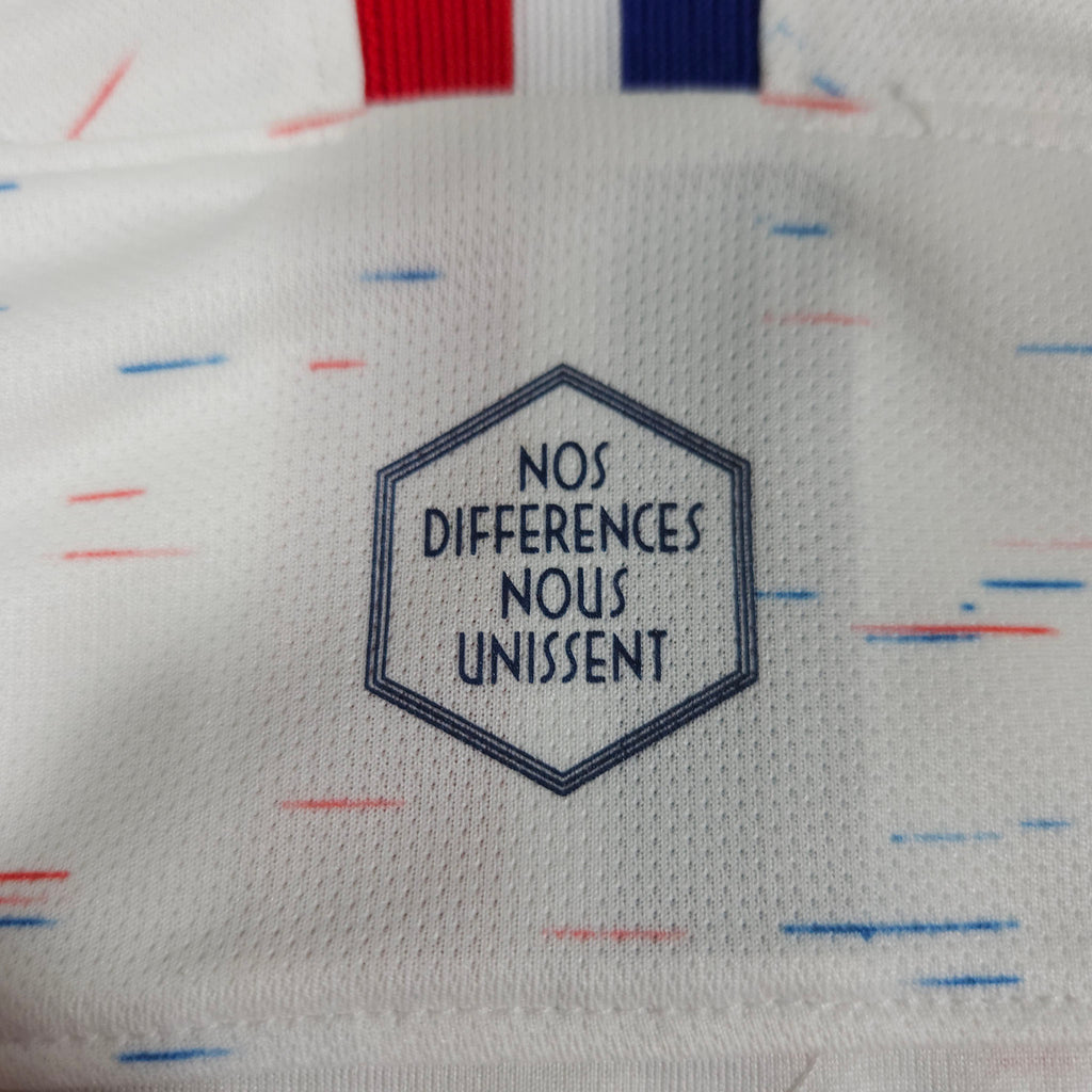 France Away Shirt 2018 – Kante #13 – L