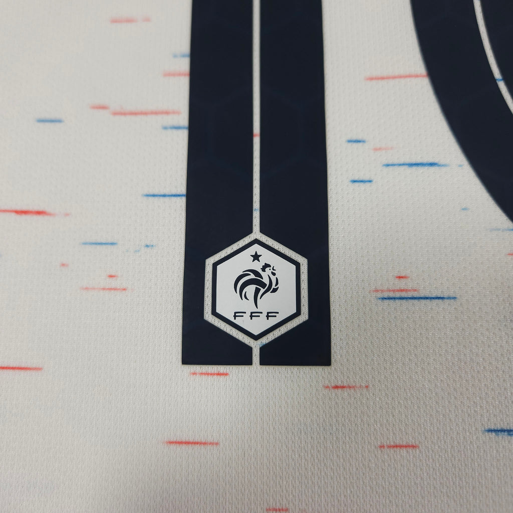 France Away Shirt 2018 – Kante #13 – L