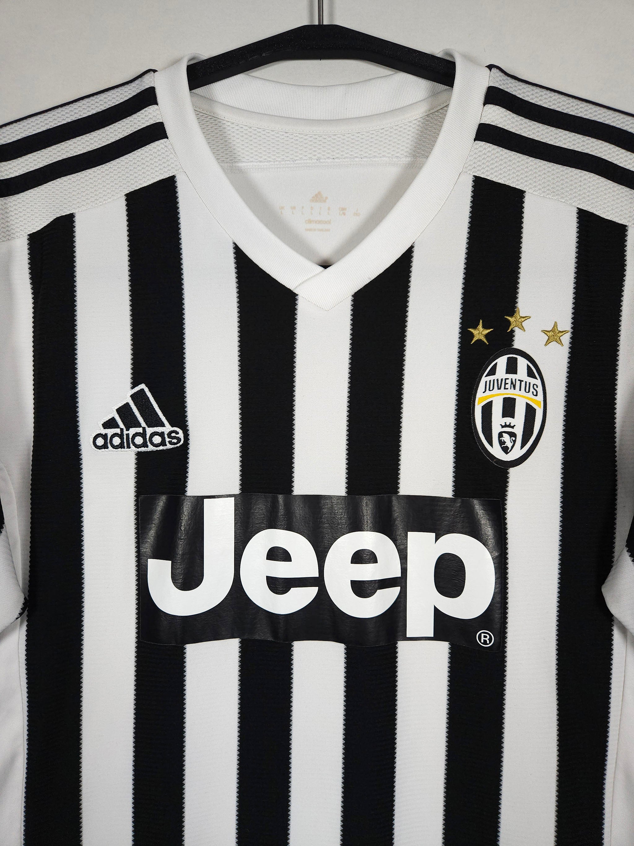 2015-16 Juventus Home Shirt