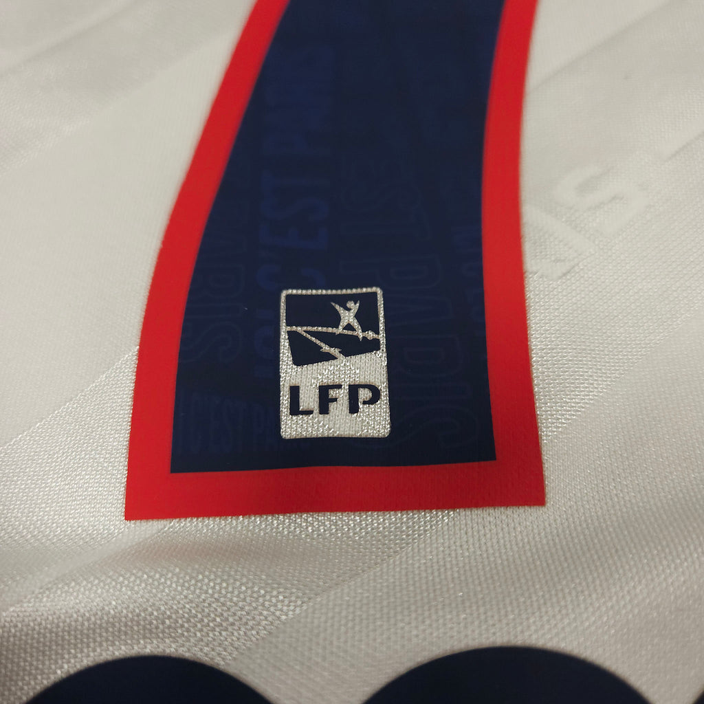 Paris Saint-Germain Third Shirt 2019-20 – Mbappé #7 – M