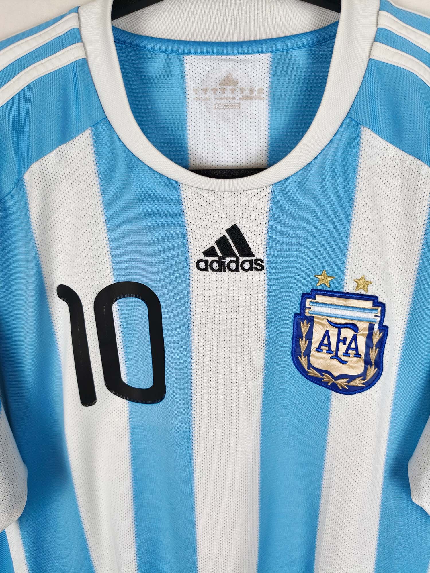 2010-11 Argentina Home Shirt Messi #10