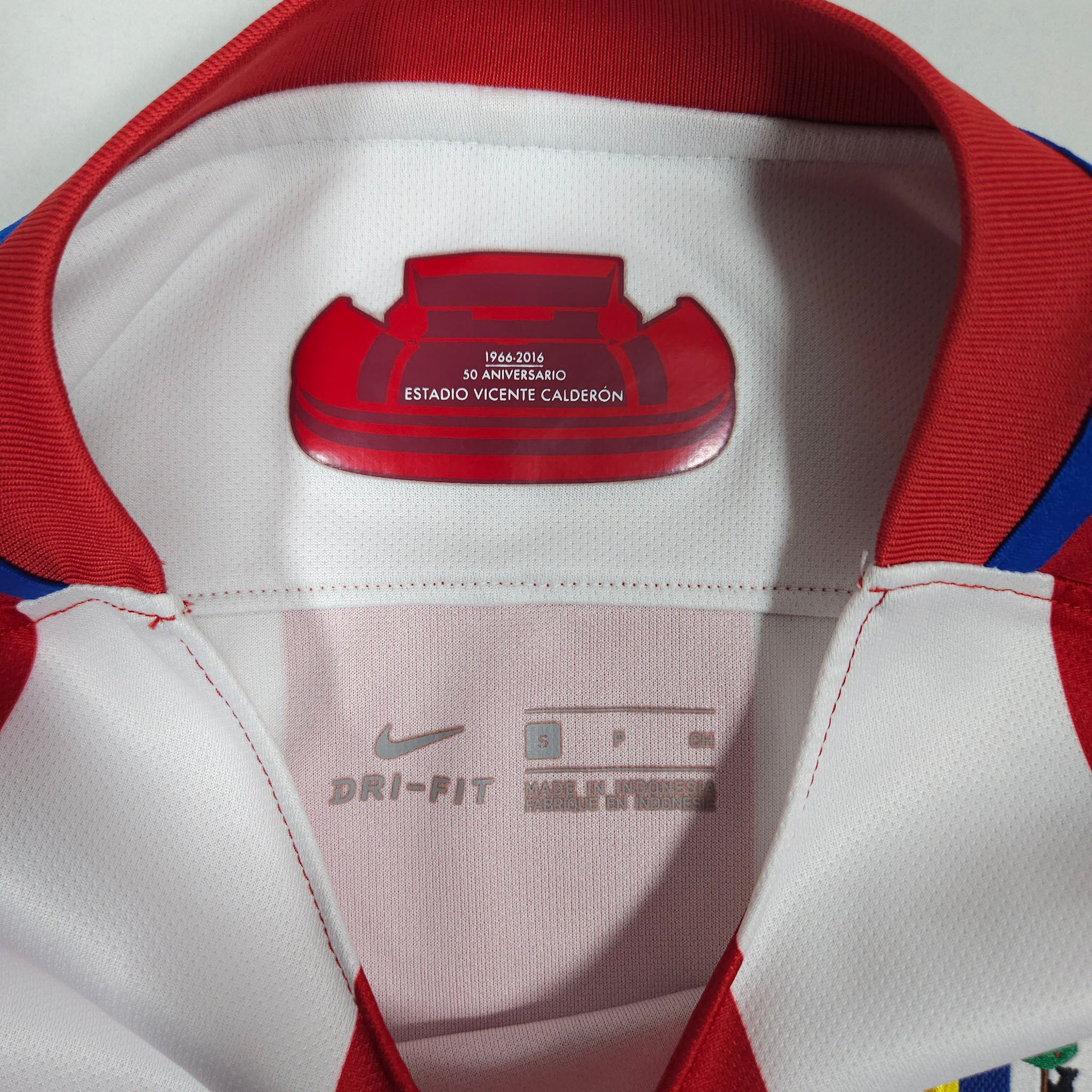 Atletico Madrid Home Shirt 2016-17 – S