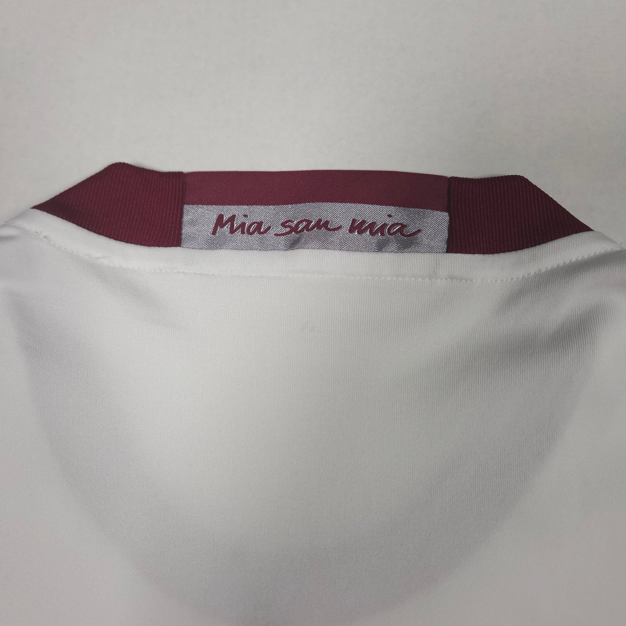 Bayern Munich Third Shirt 2016-17 – S