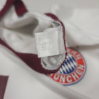 Bayern Munich Third Shirt 2016-17 detailed view 7