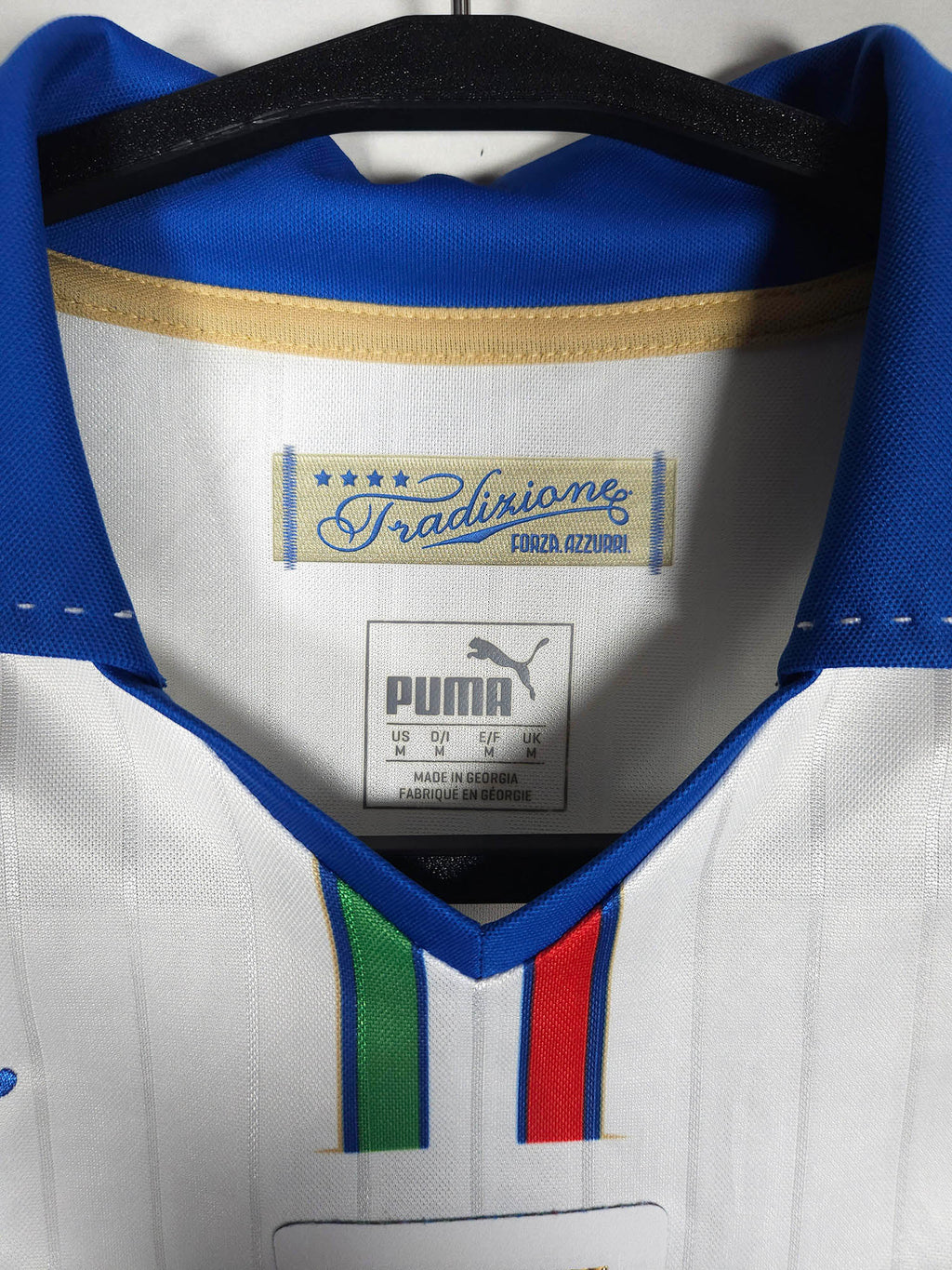 2015-16 Italy Away Shirt