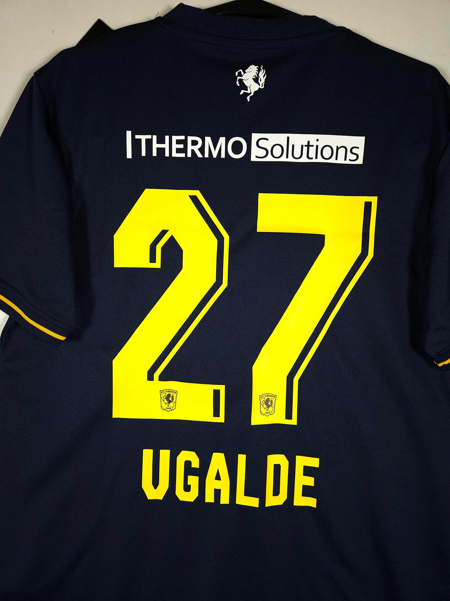 2023-24 Twente Away Shirt Ugalde #27