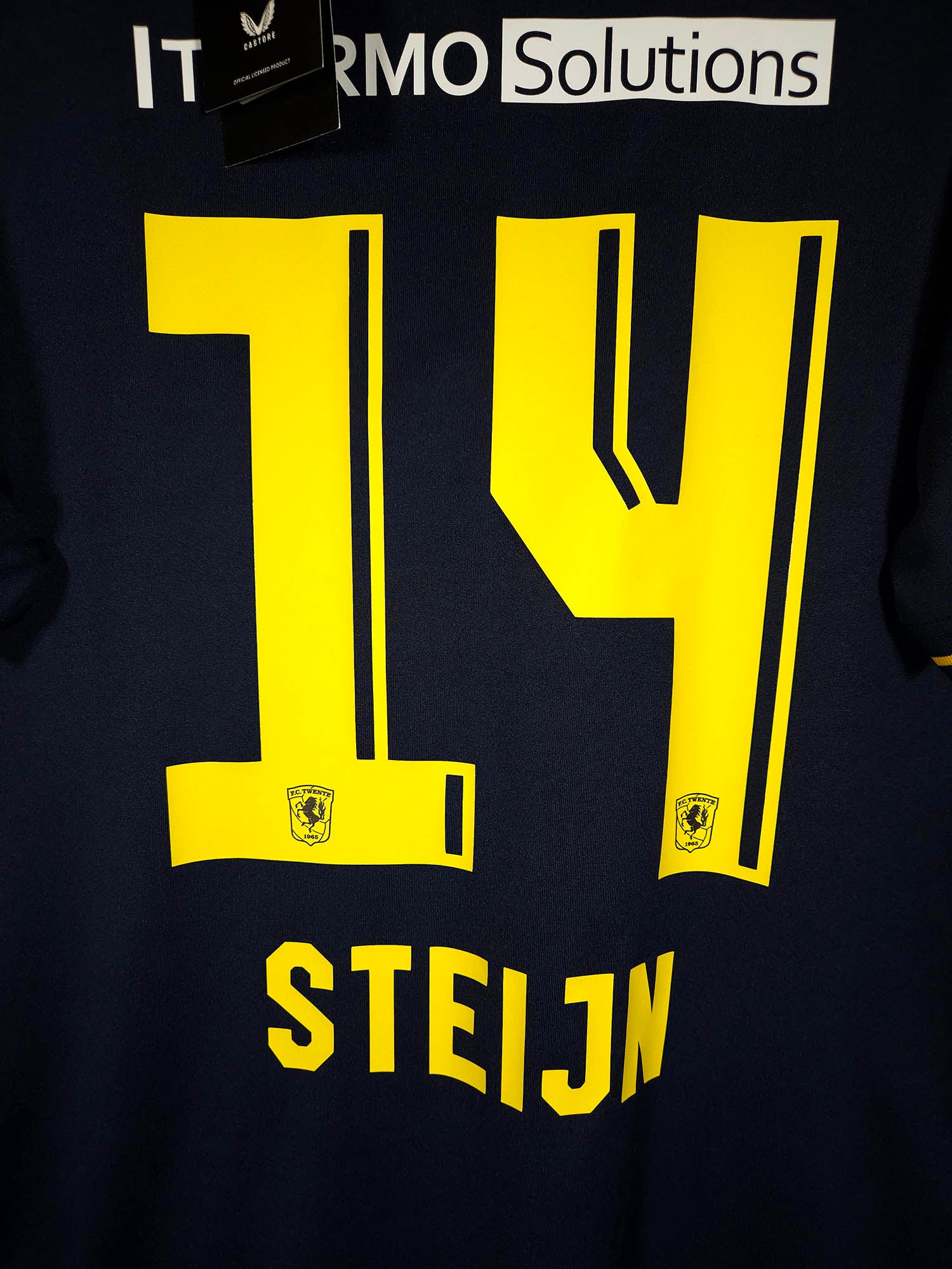2023-24 Twente Away Shirt Steijn #14