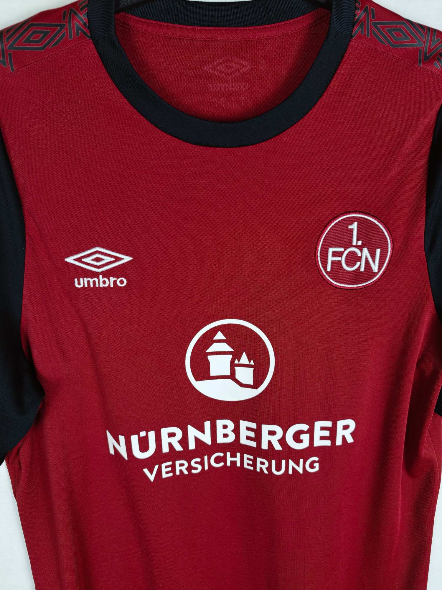 1. FC Nürnberg Heimtrikot 2019-20 – Hack #17