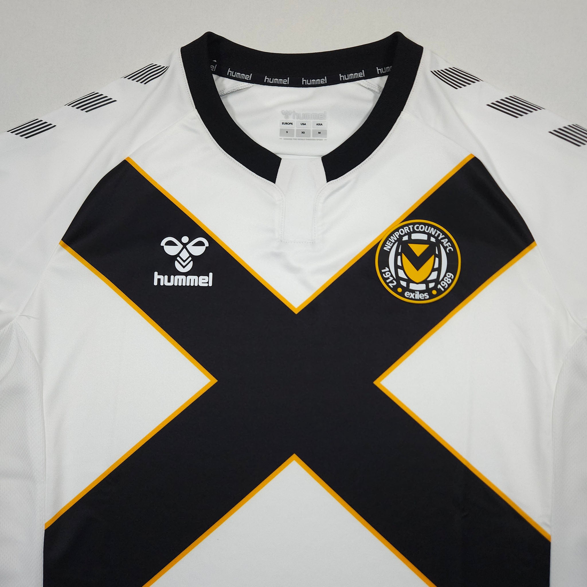 Newport County Away Shirt 2020-21 – S