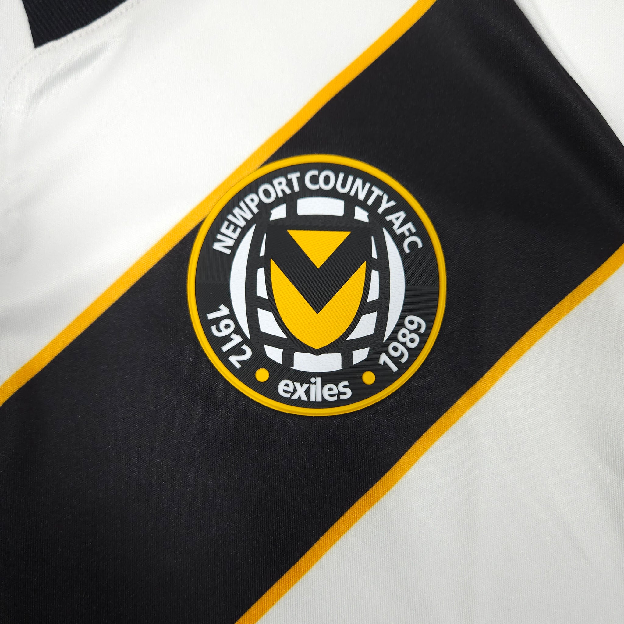 Newport County Away Shirt 2020-21 – S