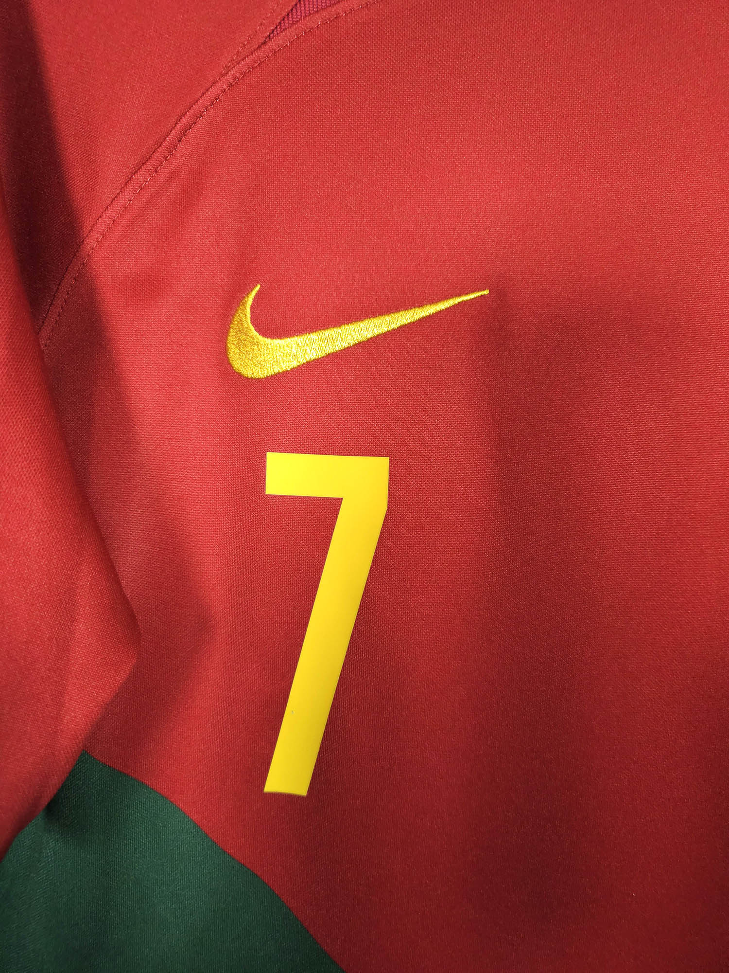 2022-23 Portugal Home Shirt Ronaldo #7 detailed view 2