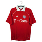 2005-06 Bayern Munich Home Shirt Makaay #10 - front view