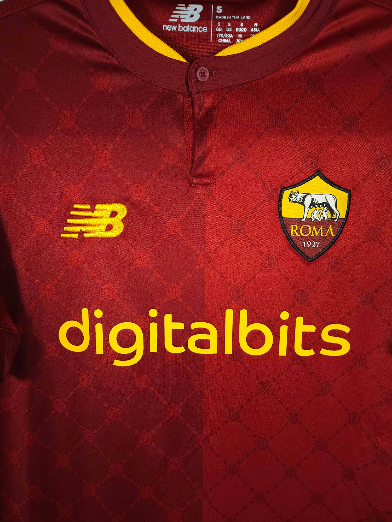 2022-23 AS Roma Home Shirt Dybala #10 - detailed view