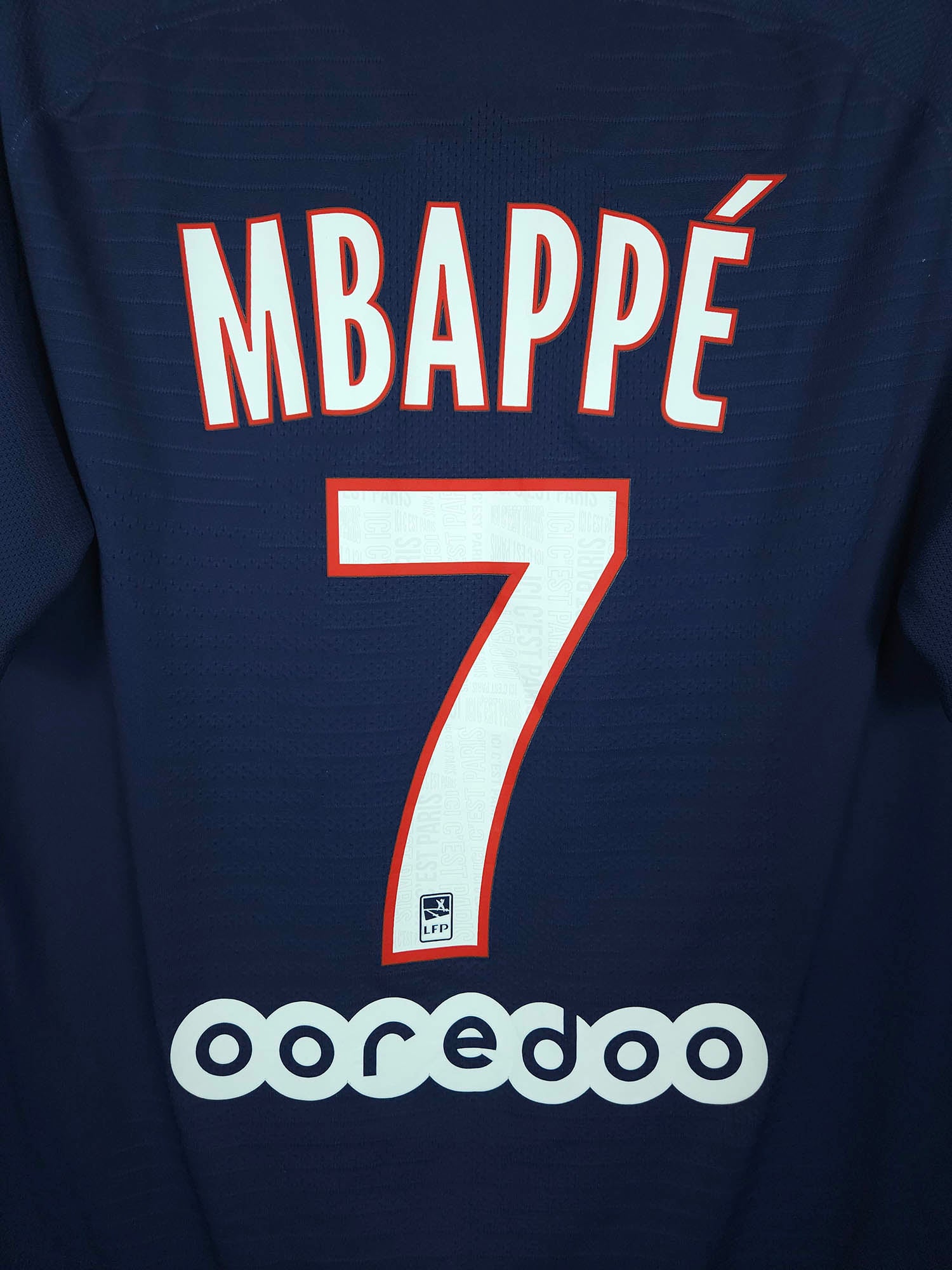 2018-19 Paris Saint-Germain Authentic Home Shirt Mbappé #7