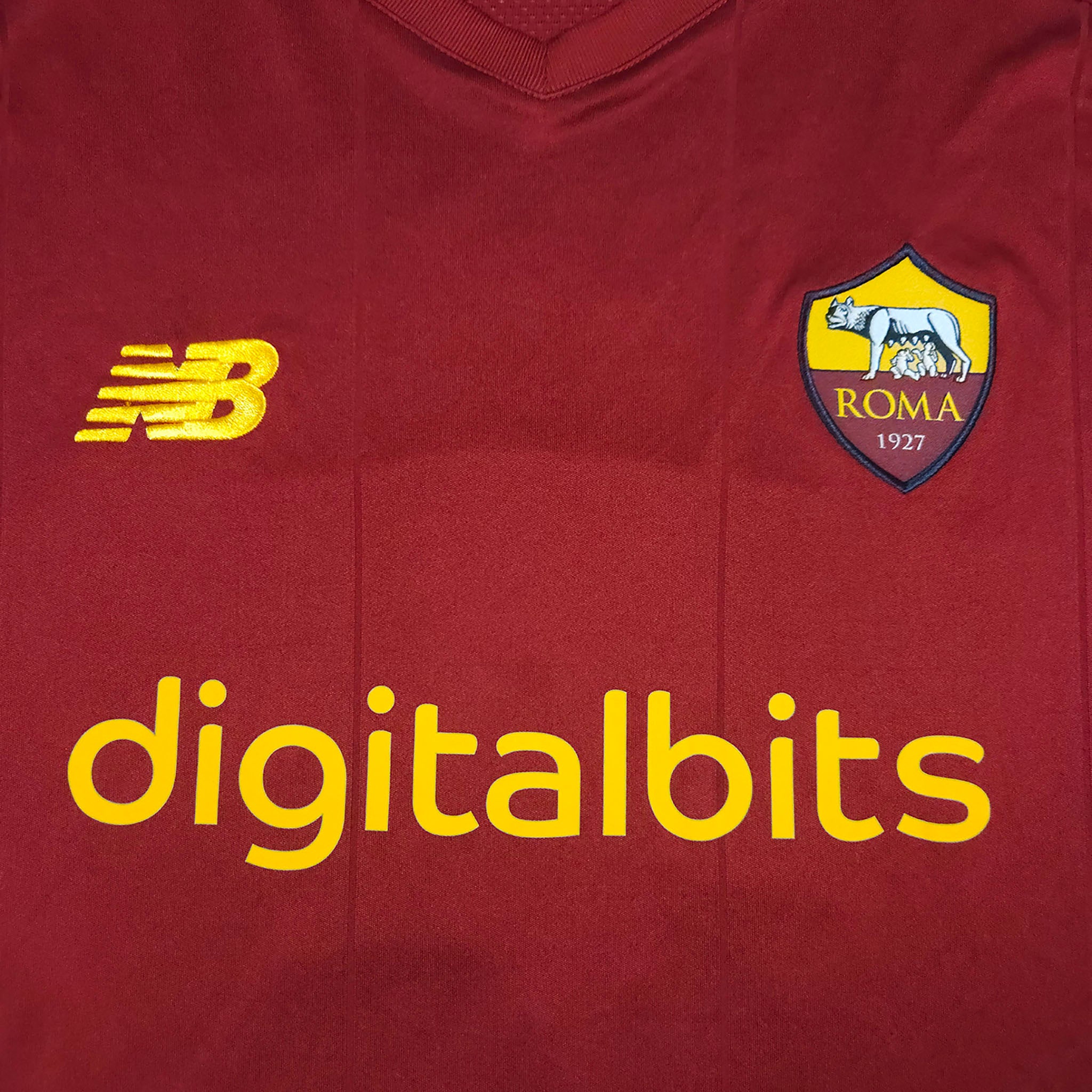 AS Roma Home Shirt 2021-22 – Džeko #9 – L