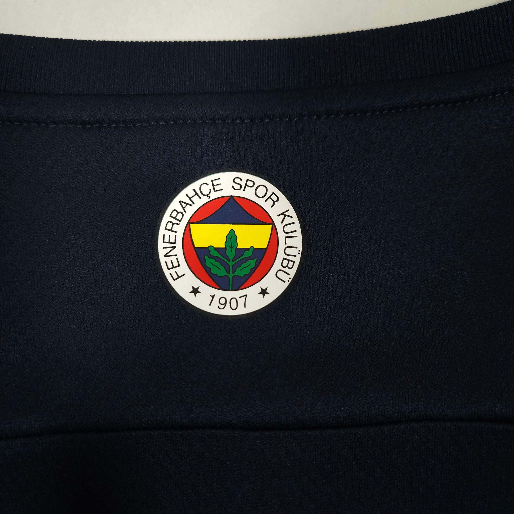 Fenerbahce Third Shirt 2021-22 – XL