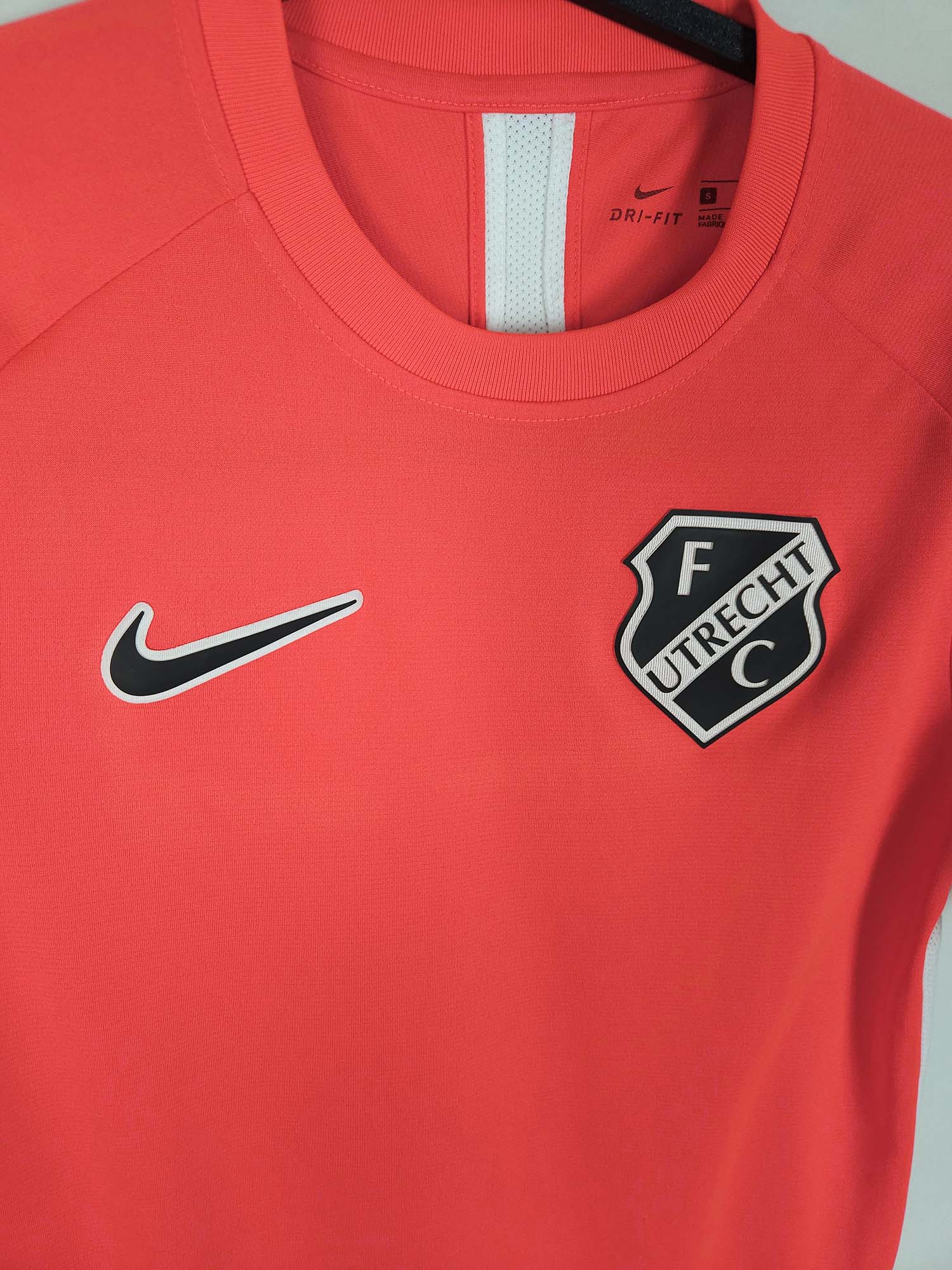 2019-20 Utrecht Training Shirt