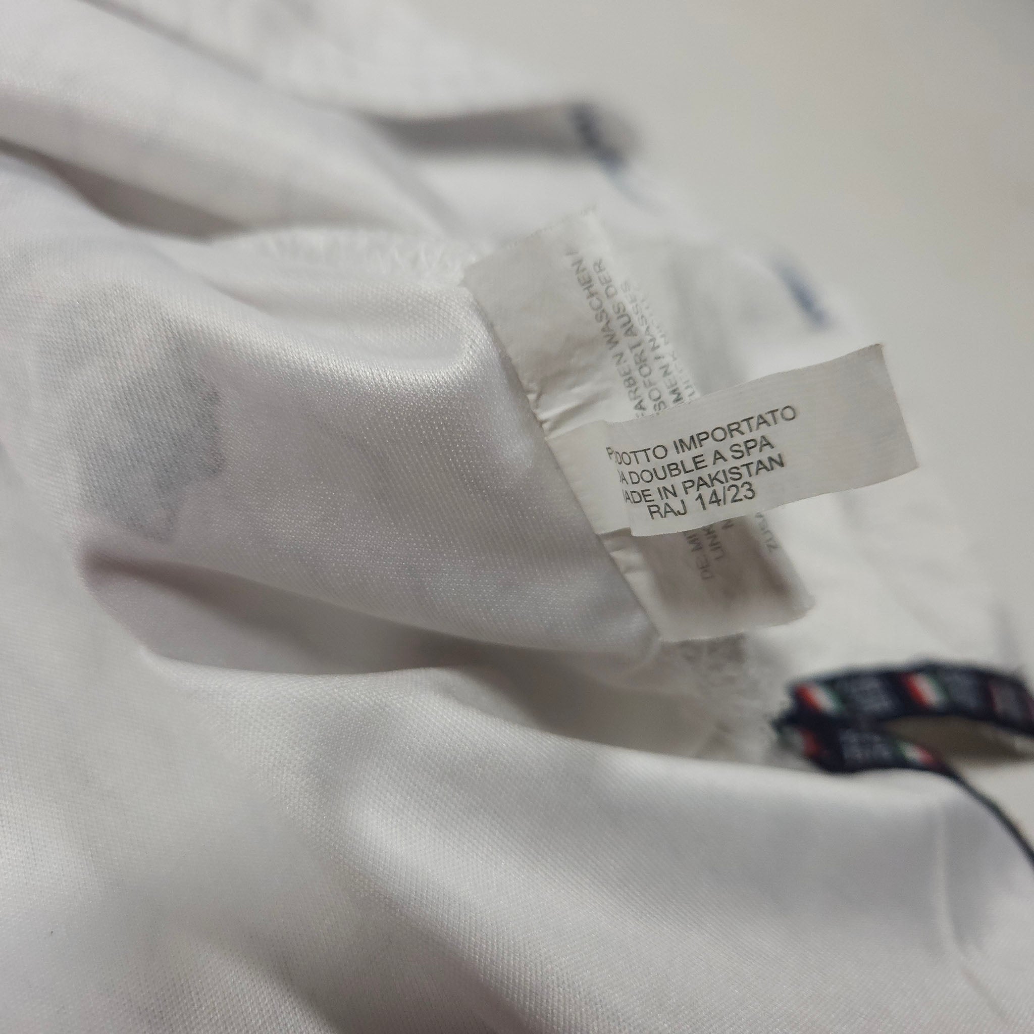 Cagliari Away Shirt 2023-24 – XS