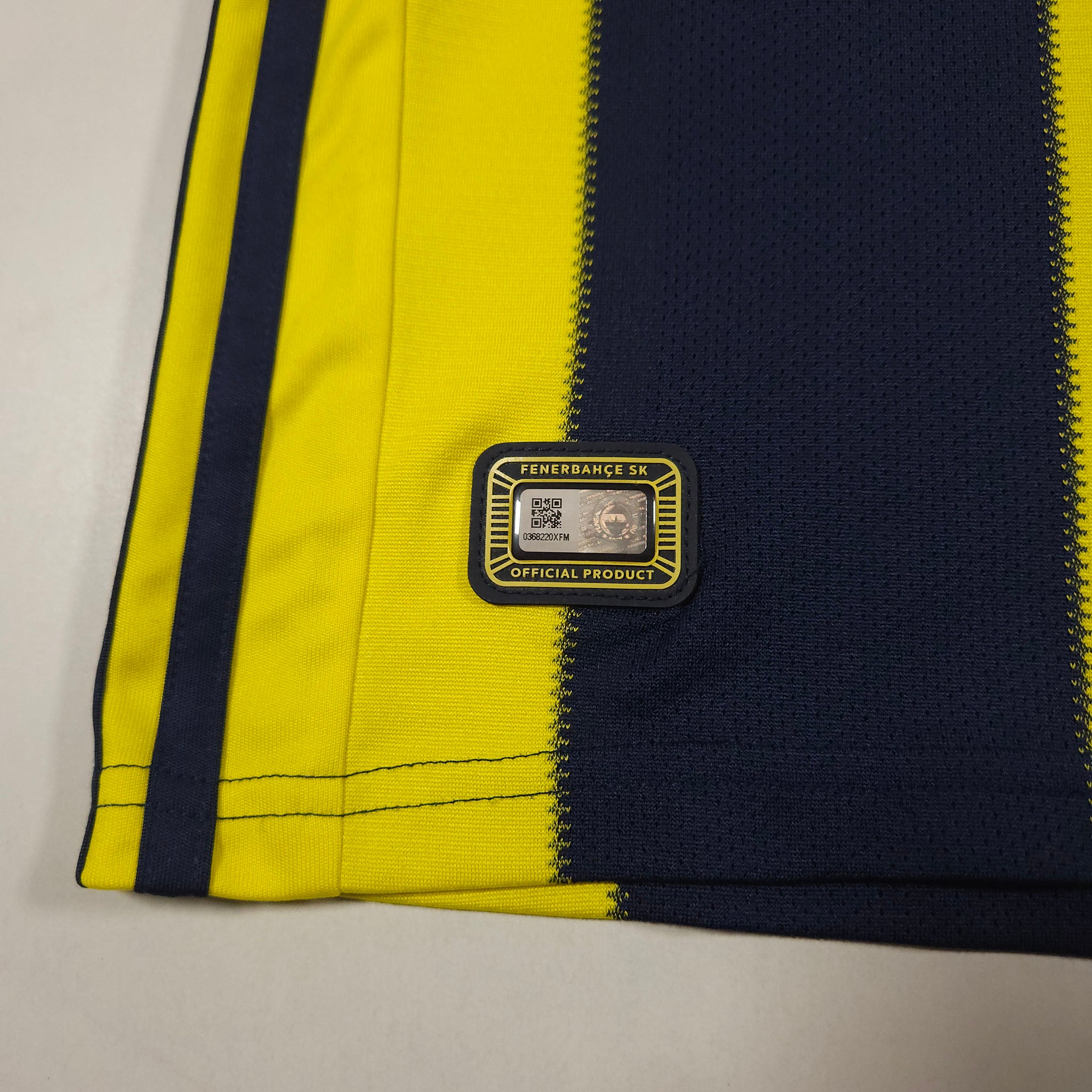 Fenerbahce Home Shirt 2018-19 – XL