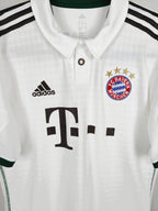 2013-14 Bayern Munich Away Shirt