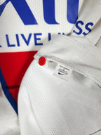 2020-21 Paris Saint-Germain Away Shirt Mbappé #7 (Pro) - detailed view