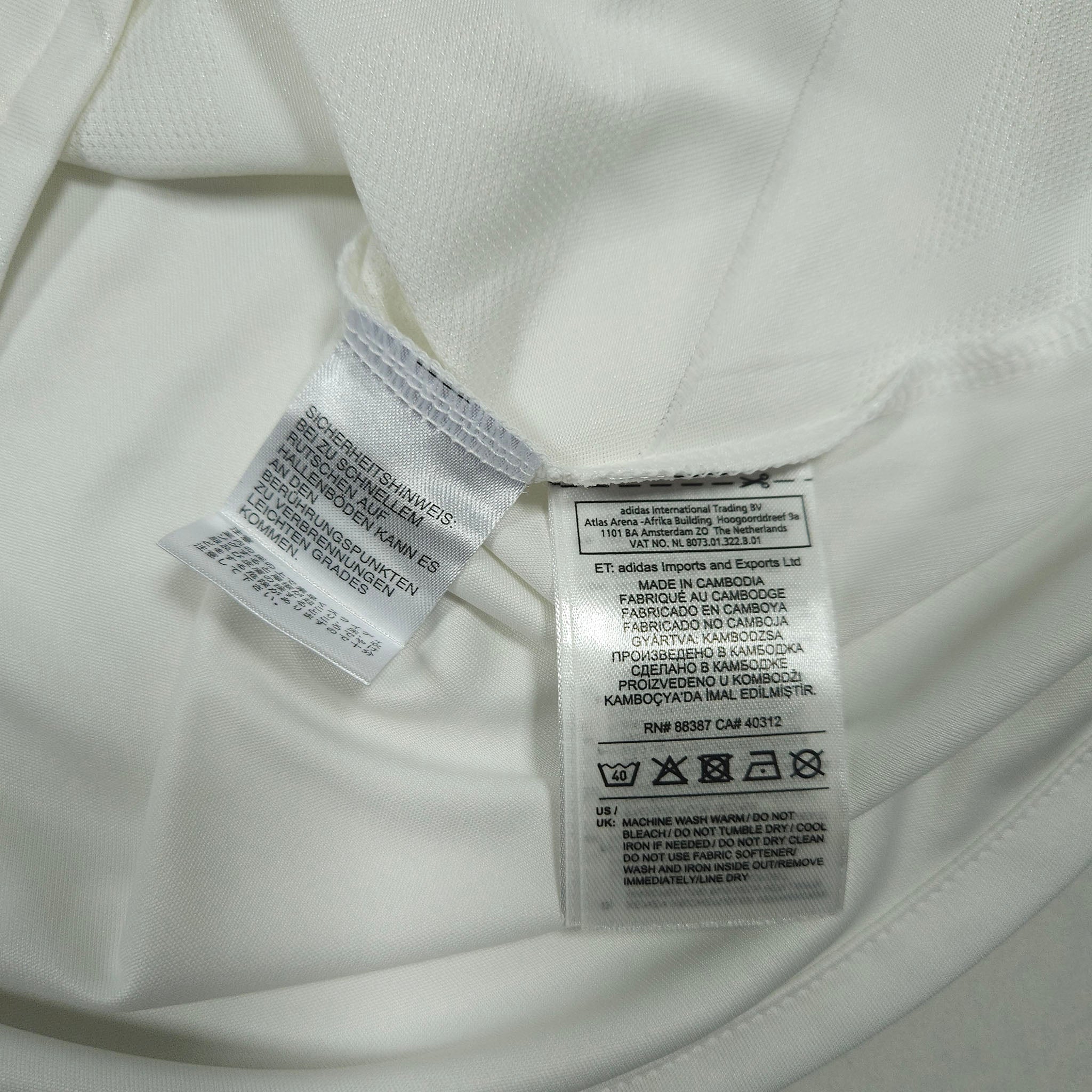 Real Madrid Home Shirt 2017-18 – Longsleeve – XS