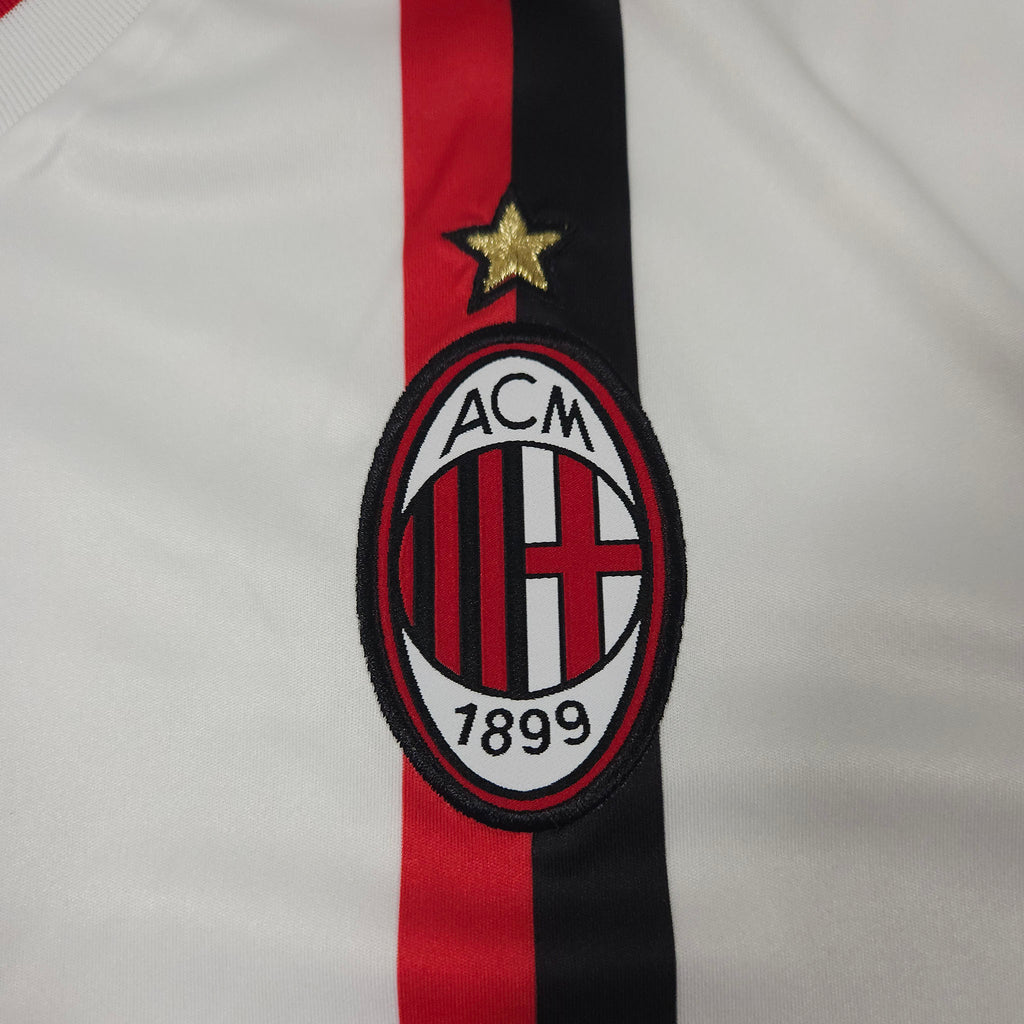 AC Milan Away Shirt 2011-12 – L