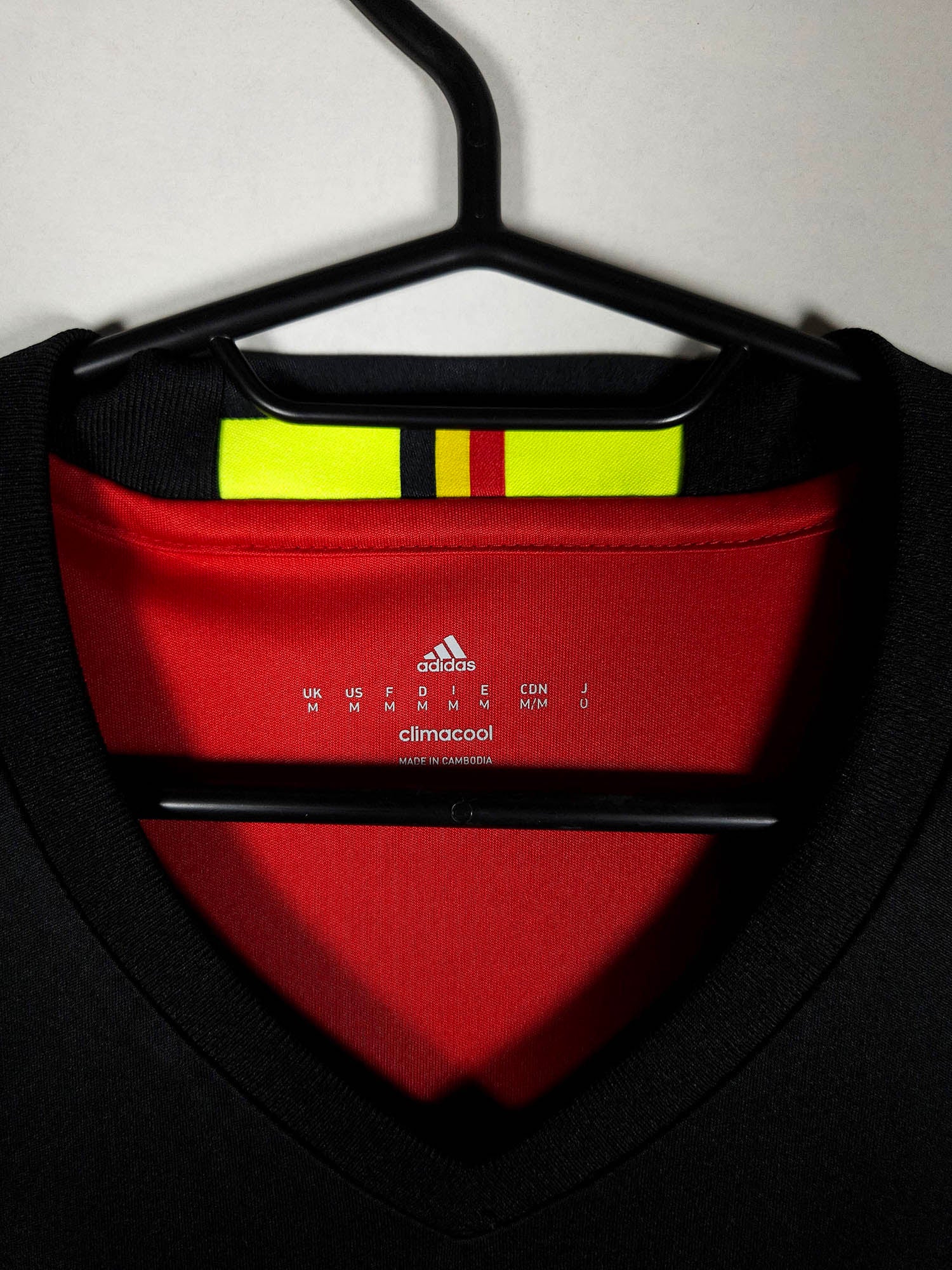 2016-17 Belgium Home Shirt detailed view 3
