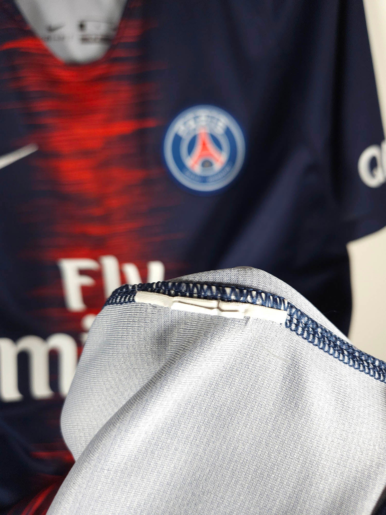 2018-19 Paris Saint-Germain Home Shirt Neymar Jr. #10 detailed view 8