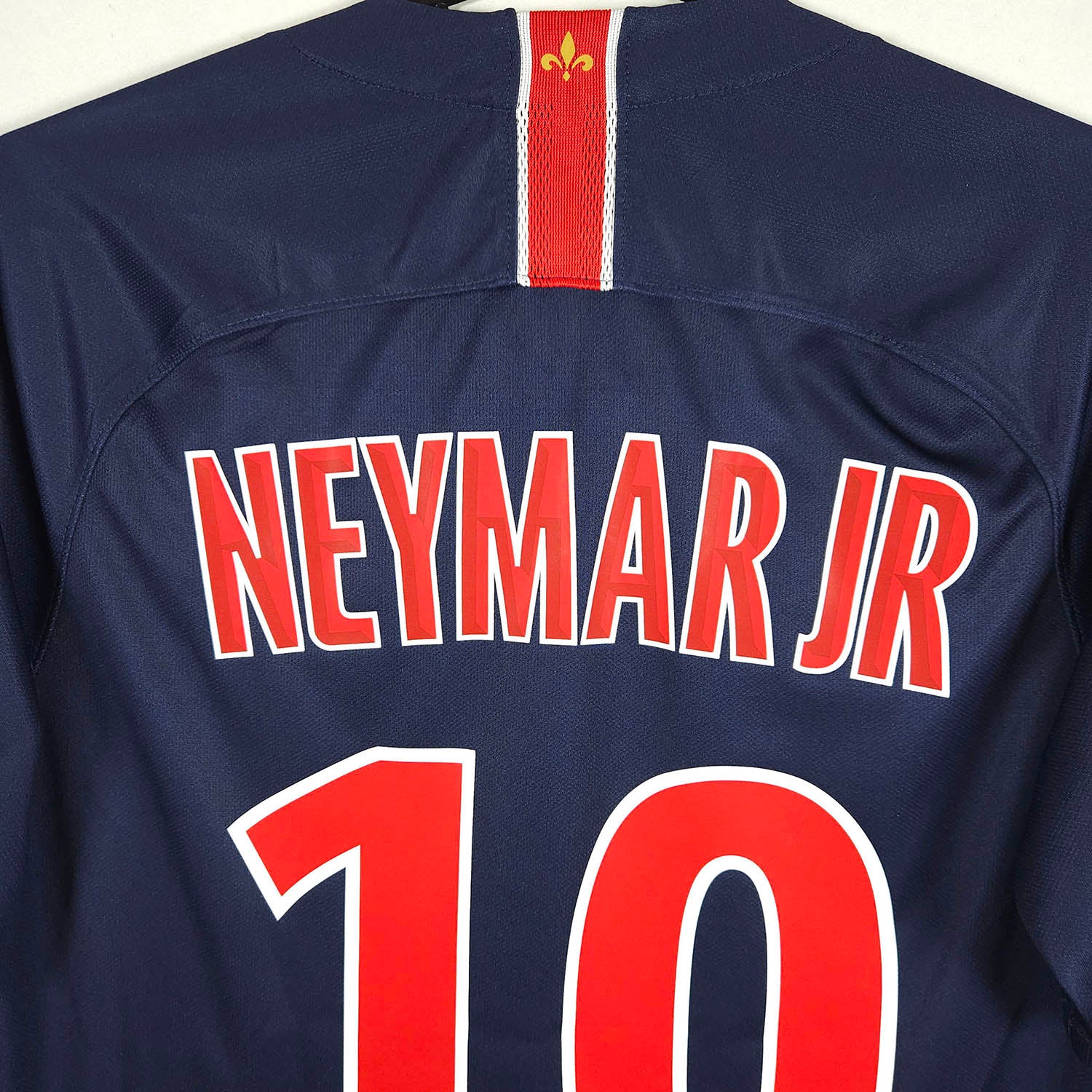 2018-19 Paris Saint-Germain Home Shirt Neymar Jr. #10 detailed view 6
