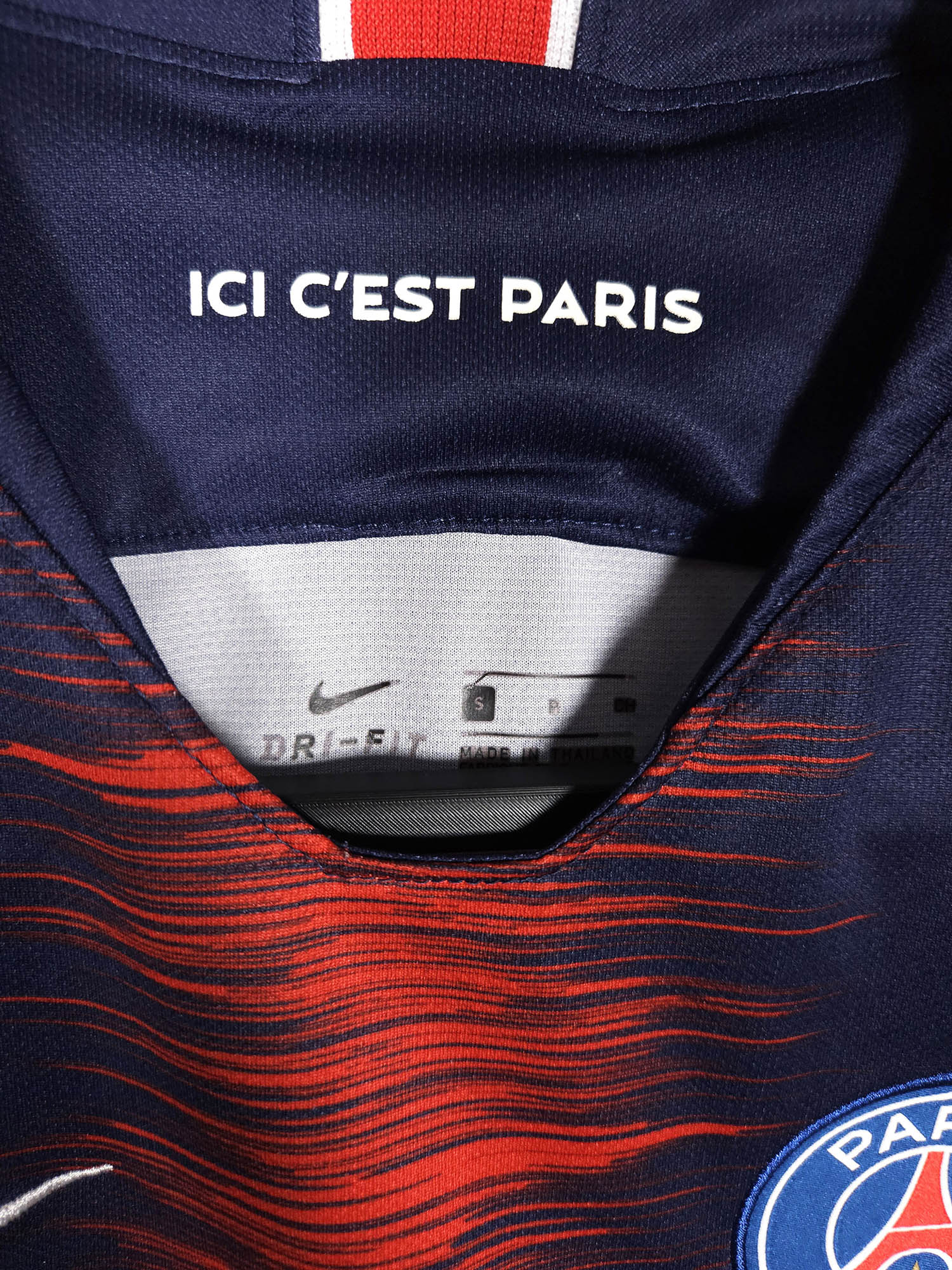 2018-19 Paris Saint-Germain Home Shirt Neymar Jr. #10 detailed view 7