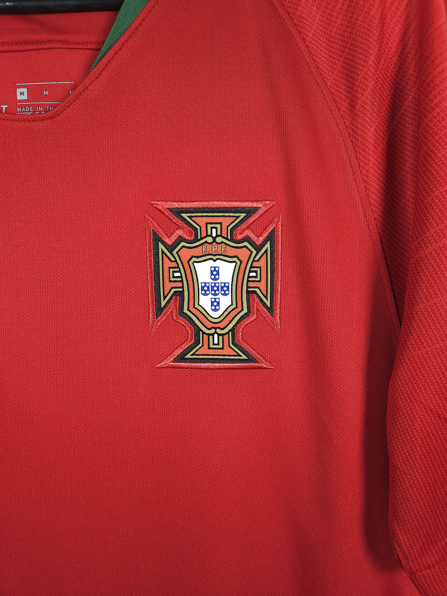 2018-19 Portugal Home Shirt Ronaldo #7 detailed view 1